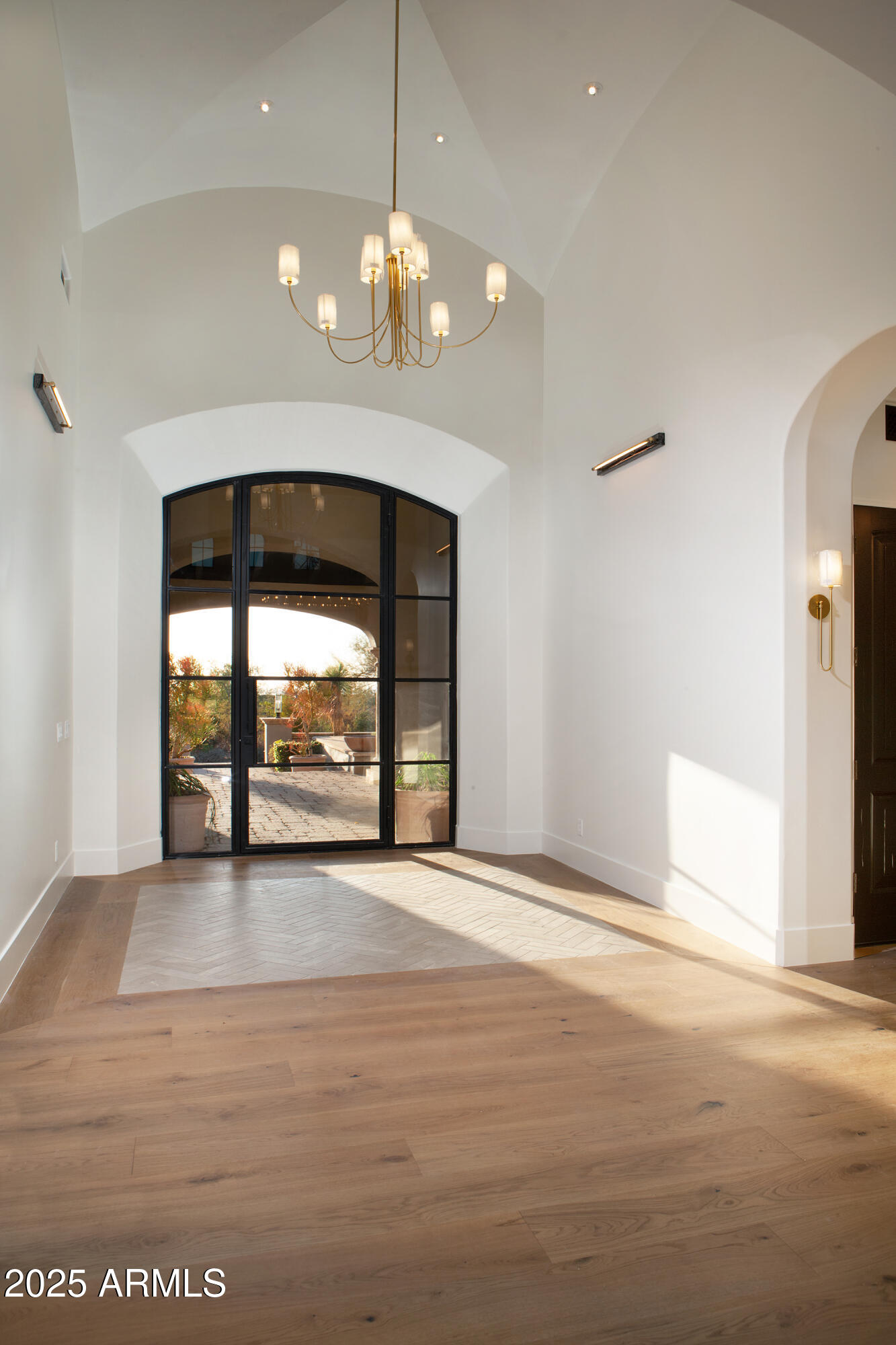 PRADO ESTATES - Residential