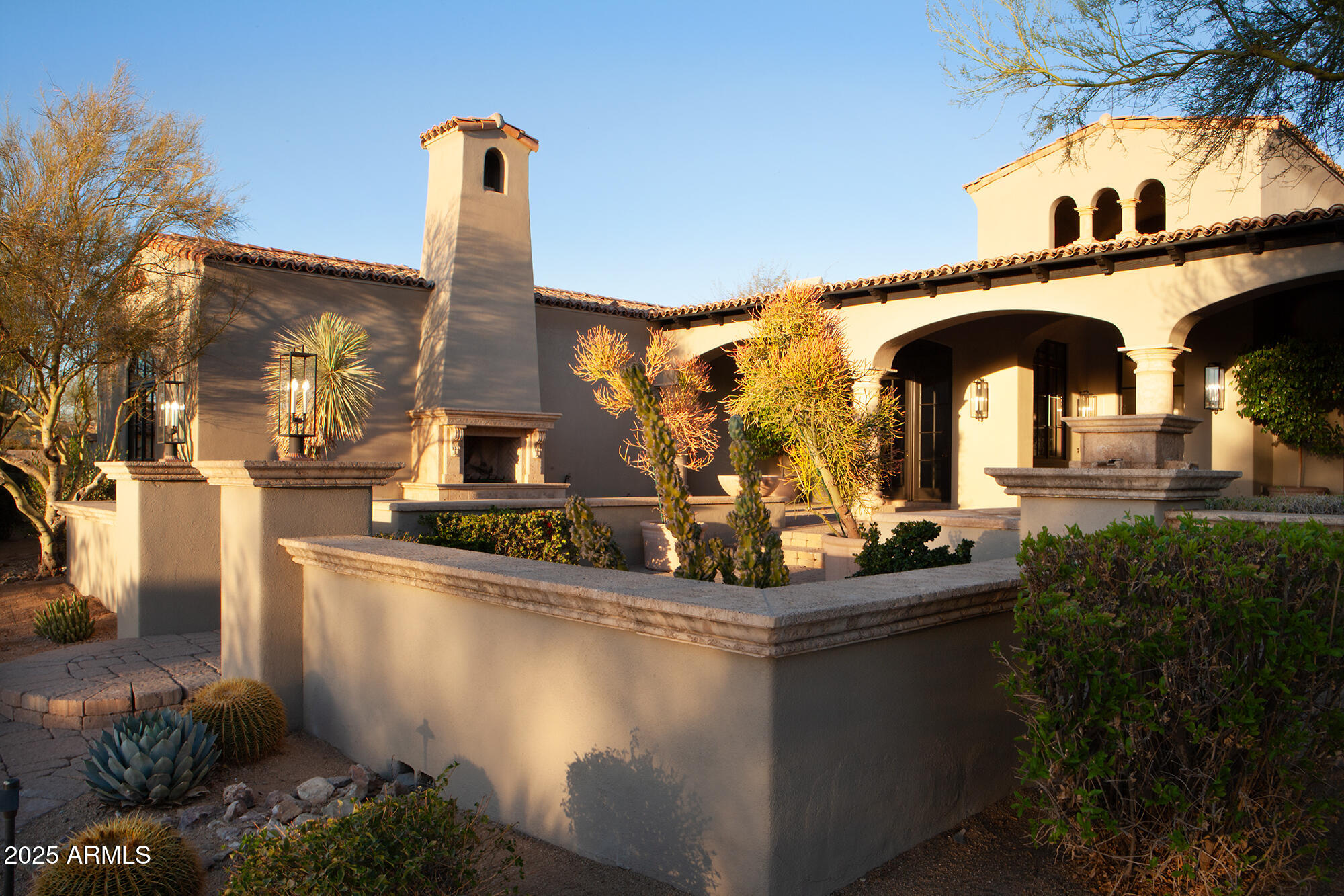 PRADO ESTATES - Residential