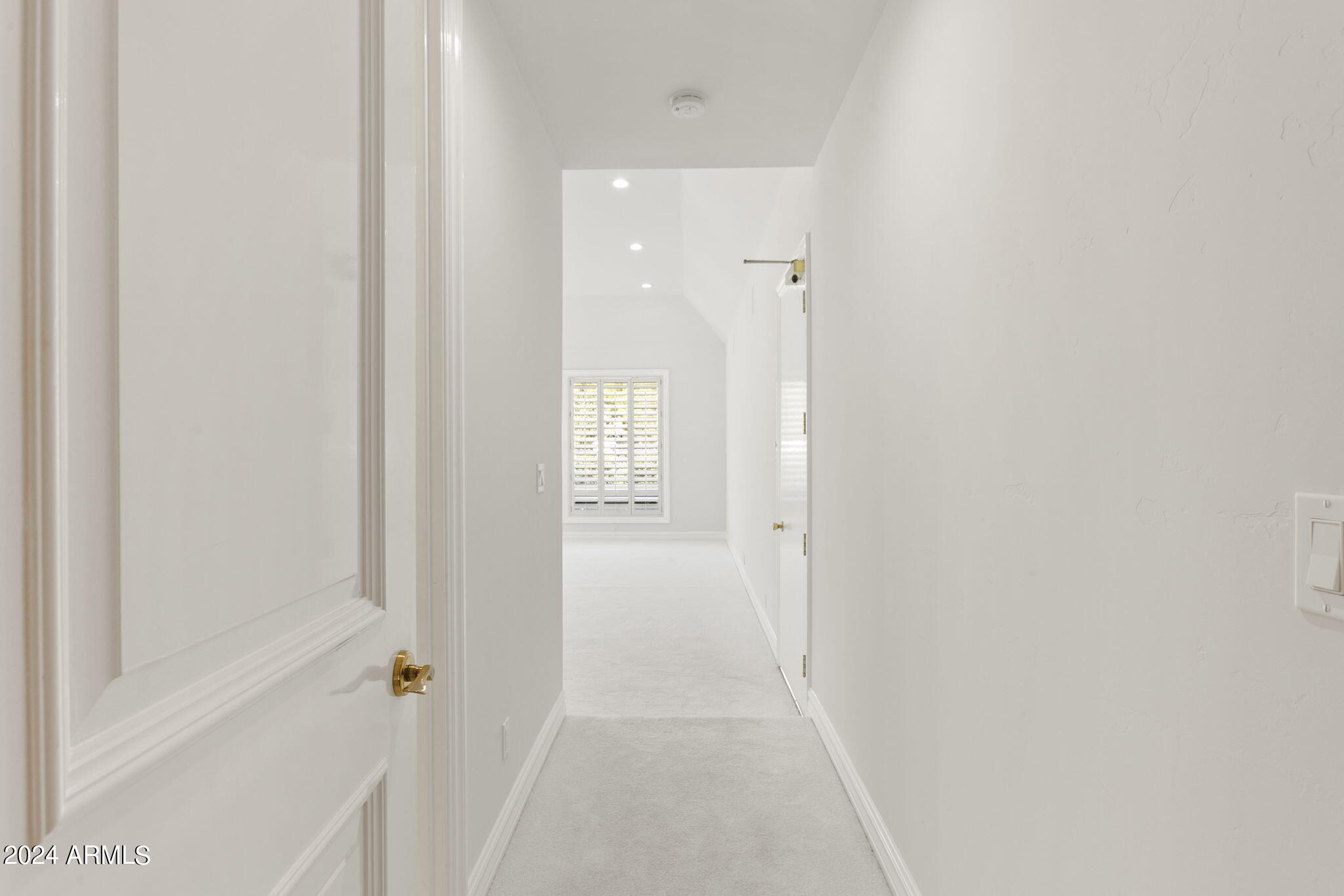 La Place, Unit 1 - Residential