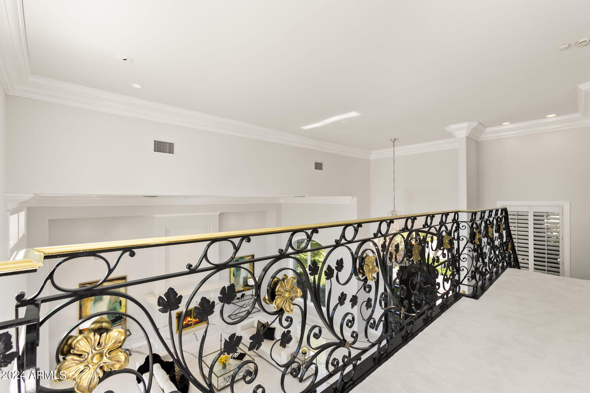 La Place, Unit 1 - Residential