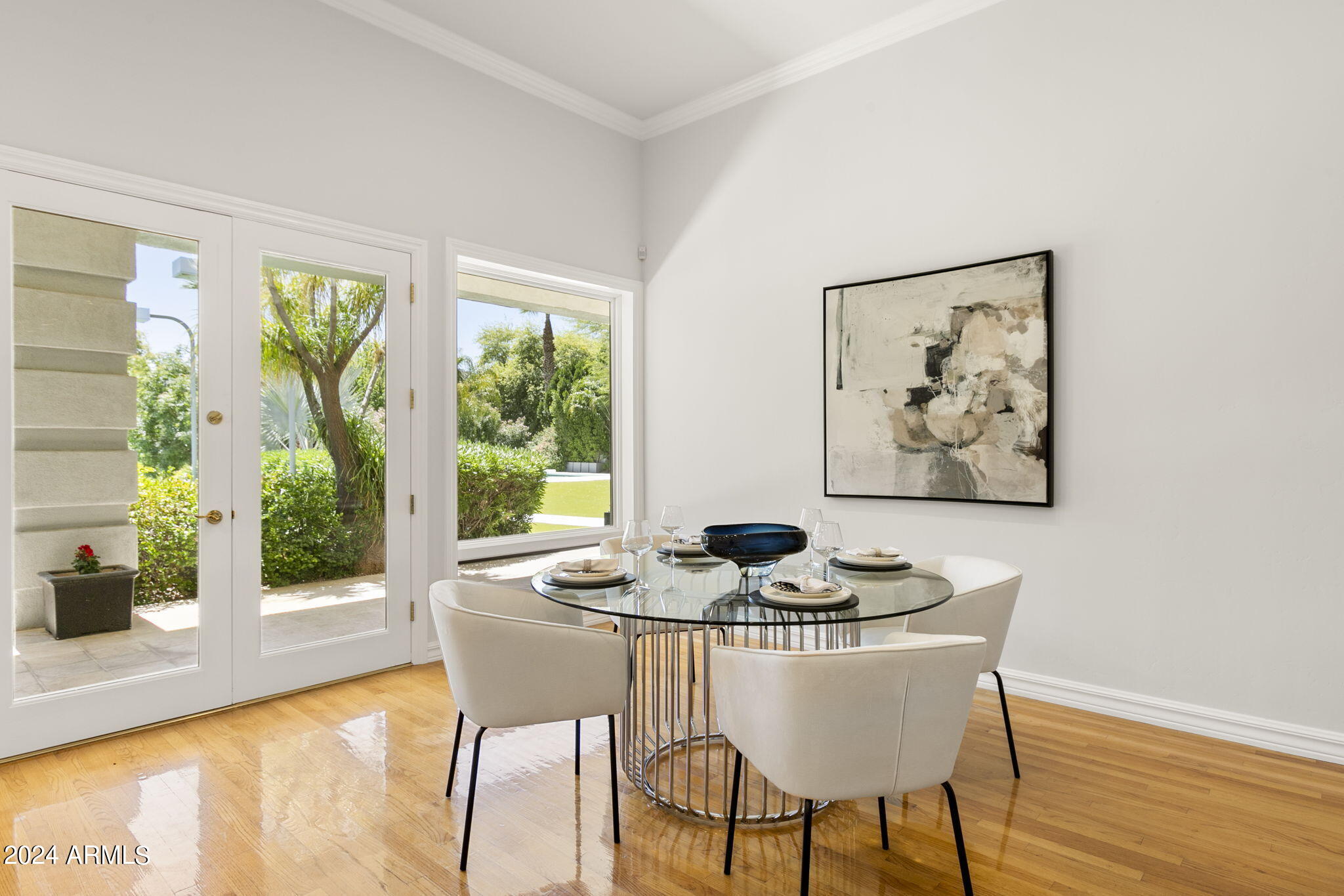 La Place, Unit 1 - Residential