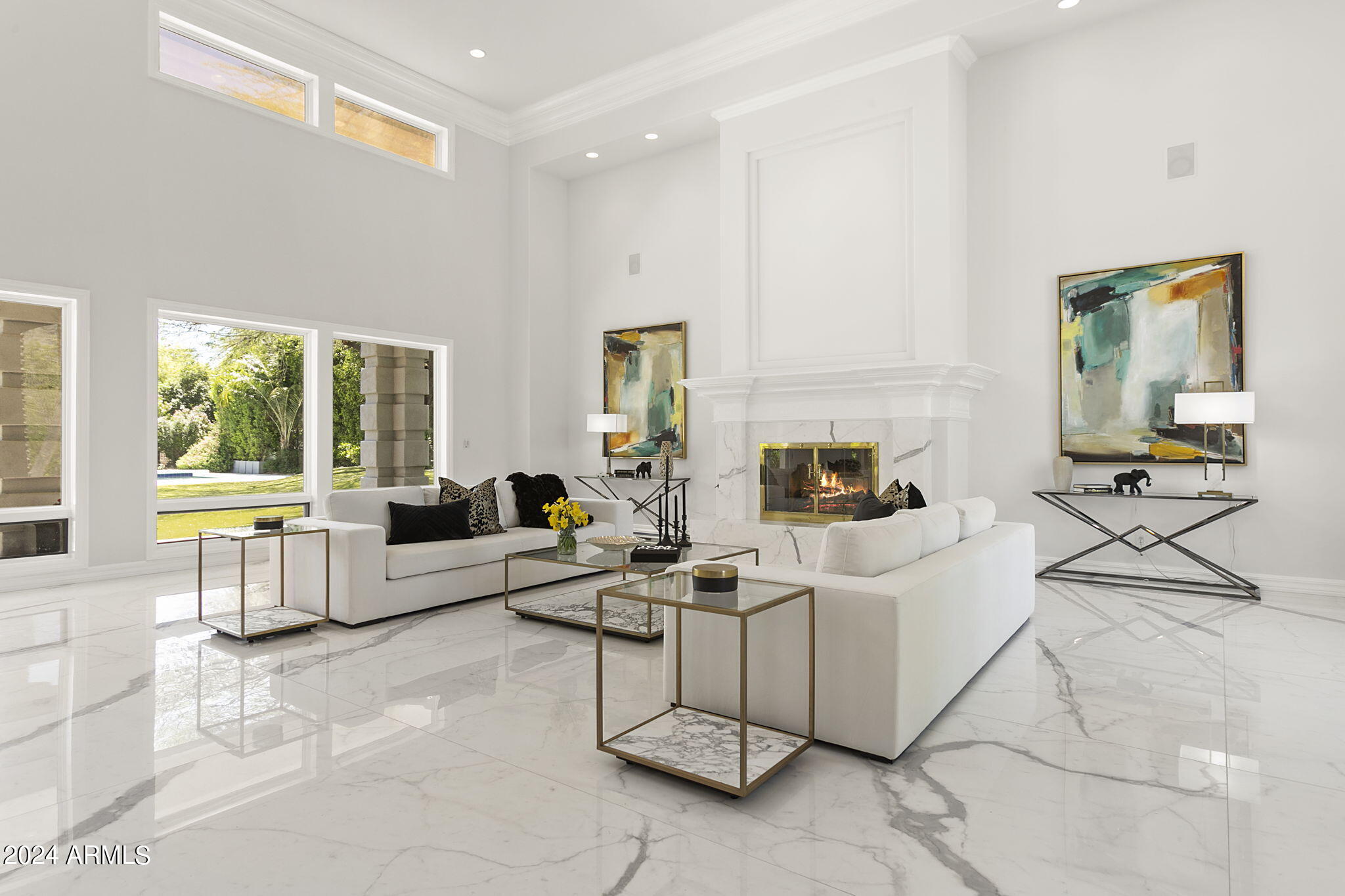 La Place, Unit 1 - Residential