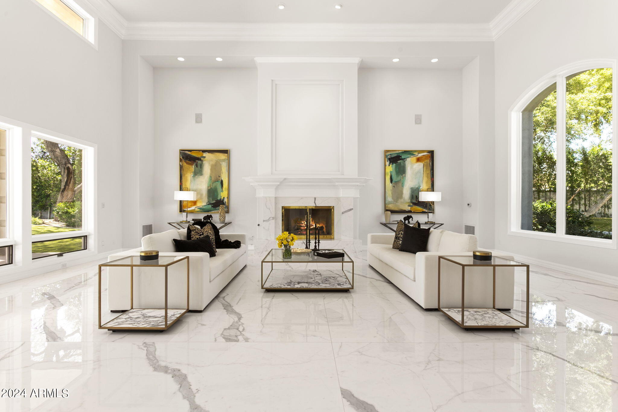 La Place, Unit 1 - Residential