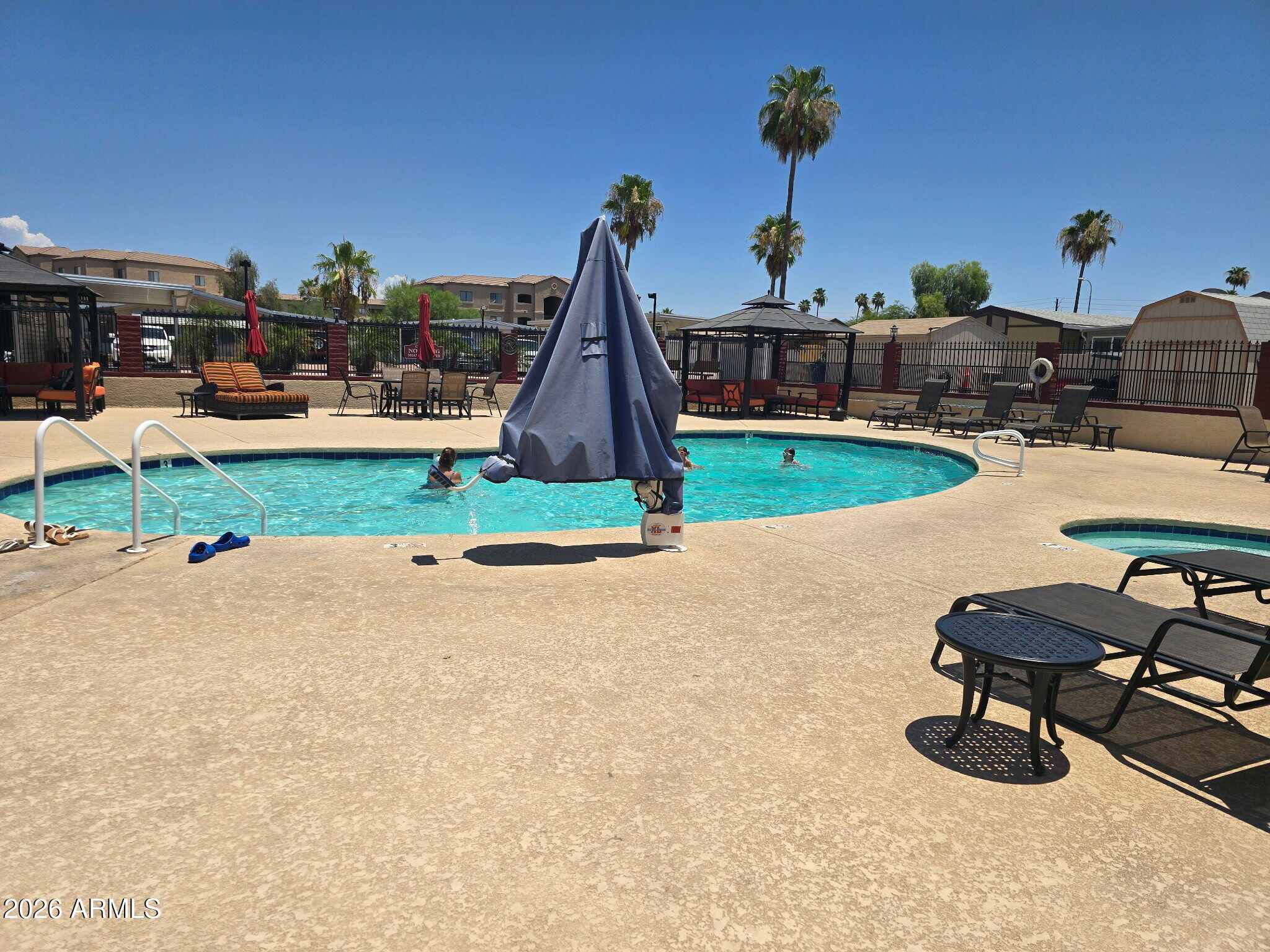 Holiday Palms Mobile Home Park - Residential