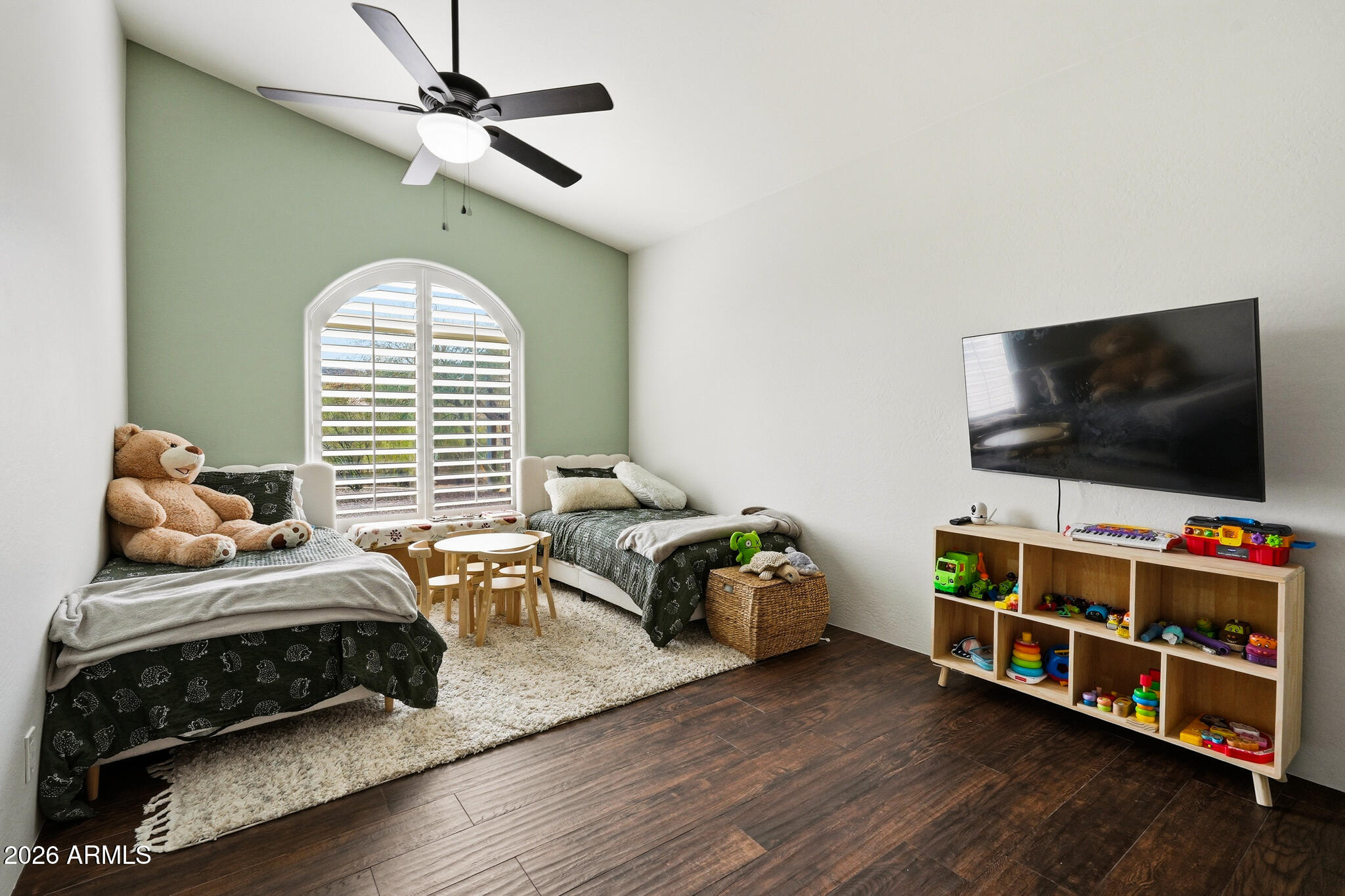 S4 T4N R1E - Residential