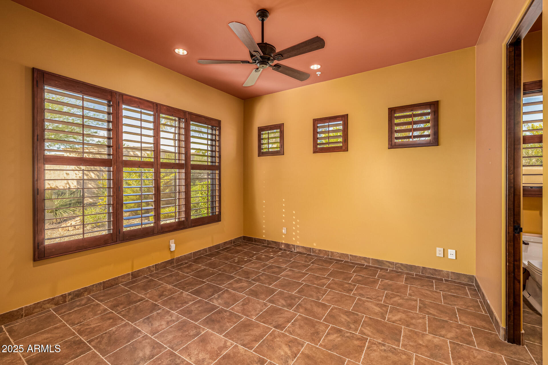 Pinnacle Peak Country Club - Residential