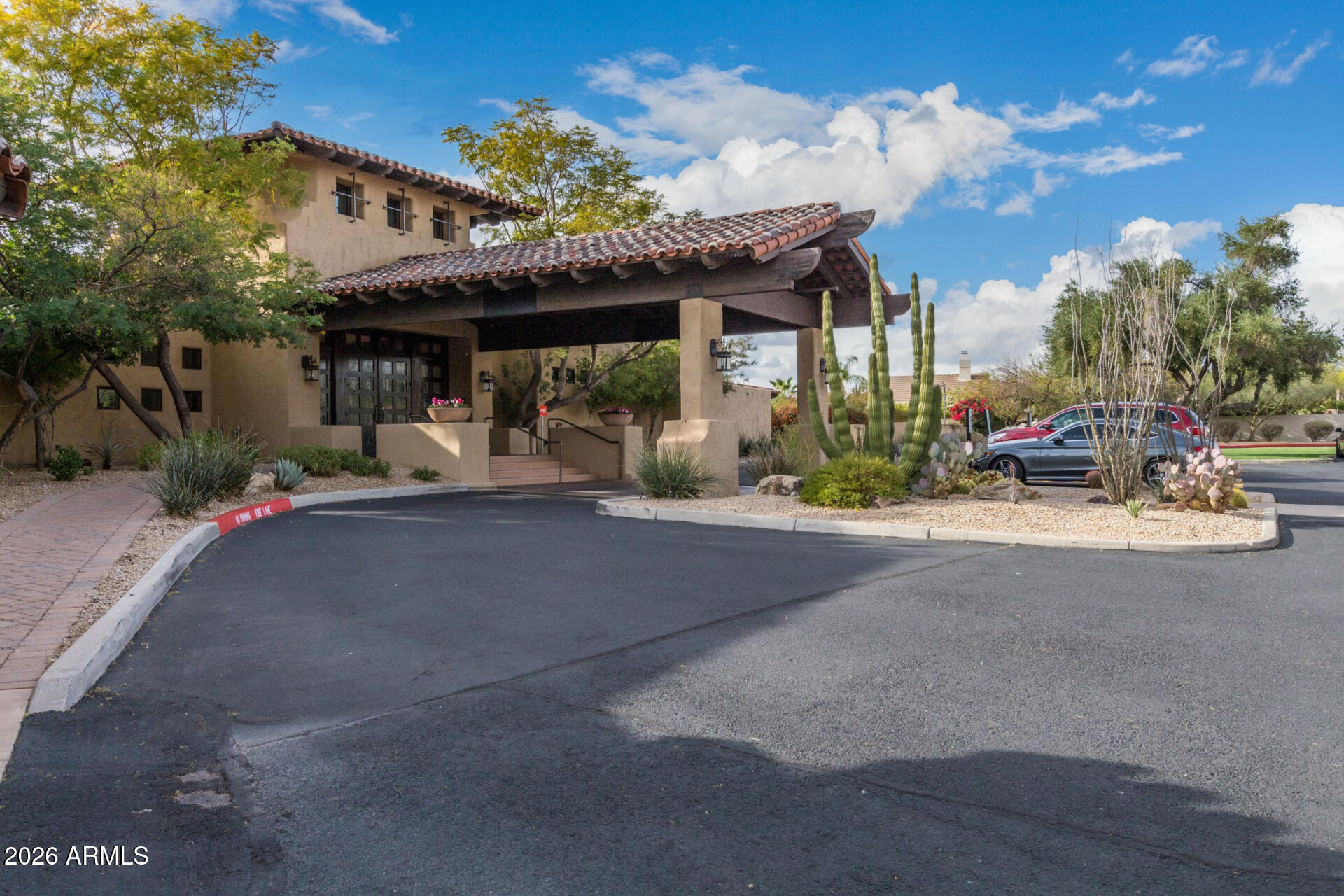 Pinnacle Peak Country Club - Residential
