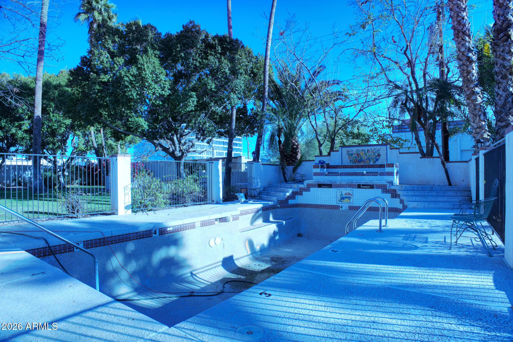 SOUTH MEDLOCK PLACE - Residential