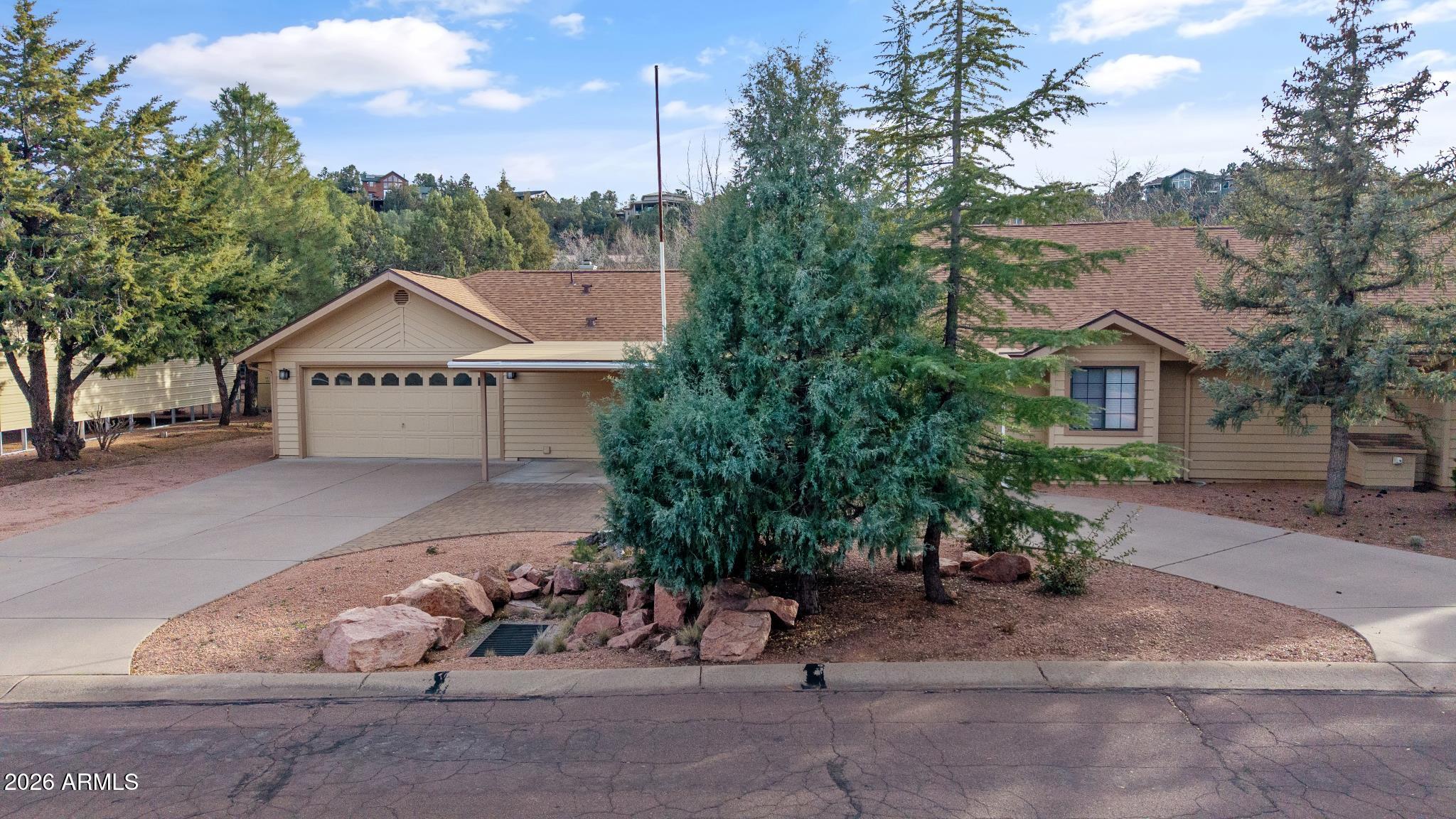 GOLDEN FRONTIER UNIT 2 - Residential