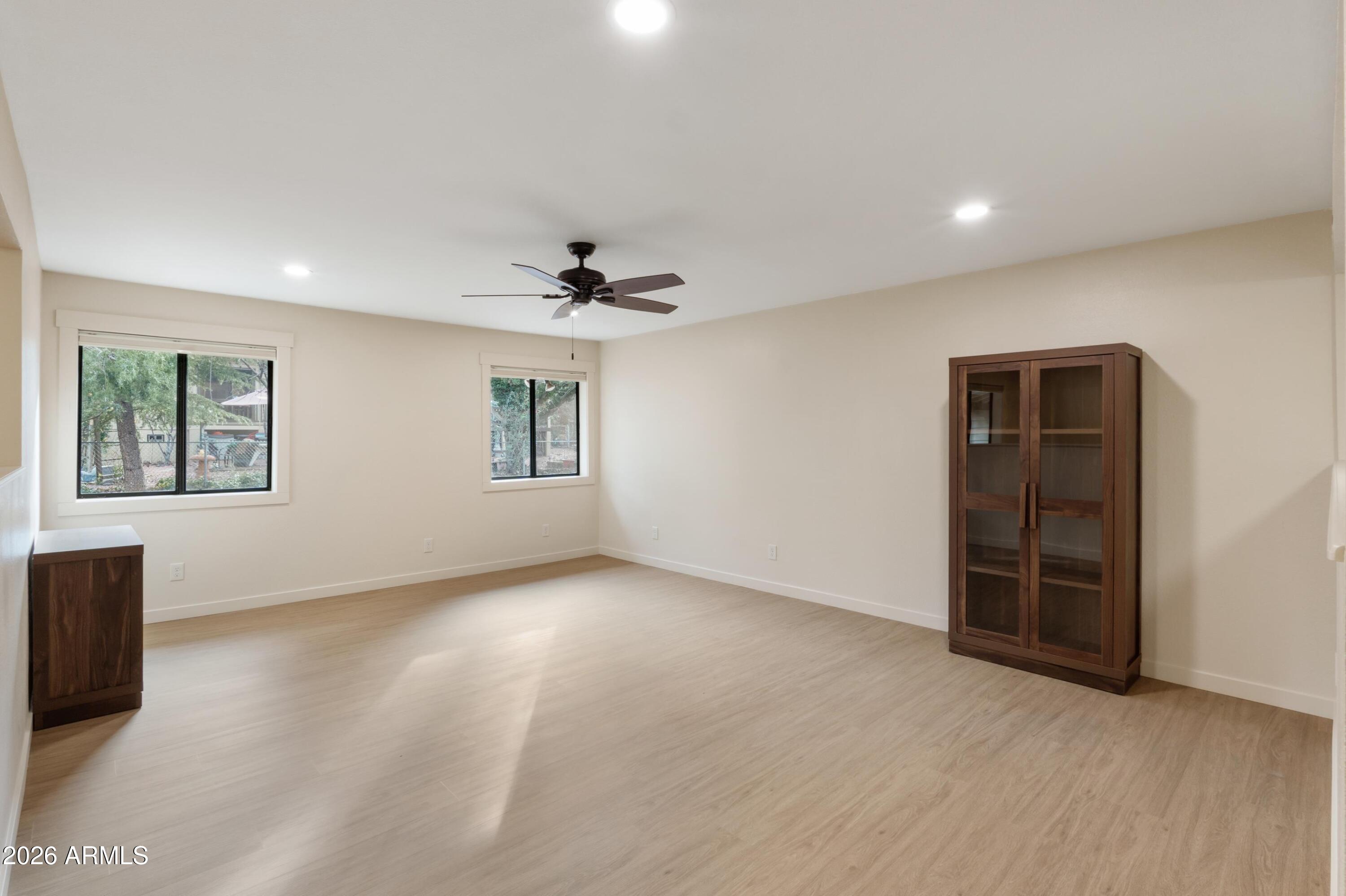 GOLDEN FRONTIER UNIT 2 - Residential