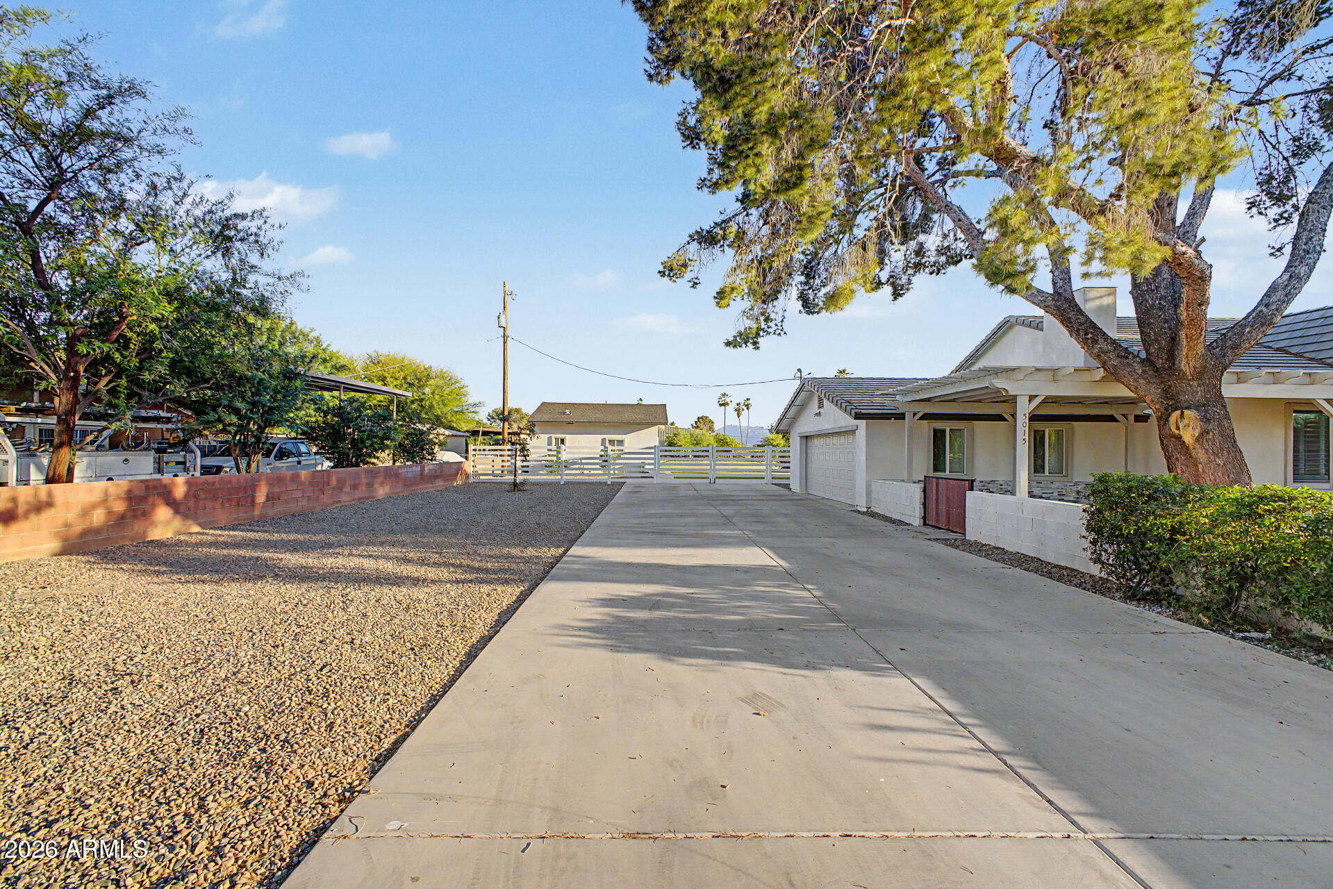 LA SONDRA - Residential