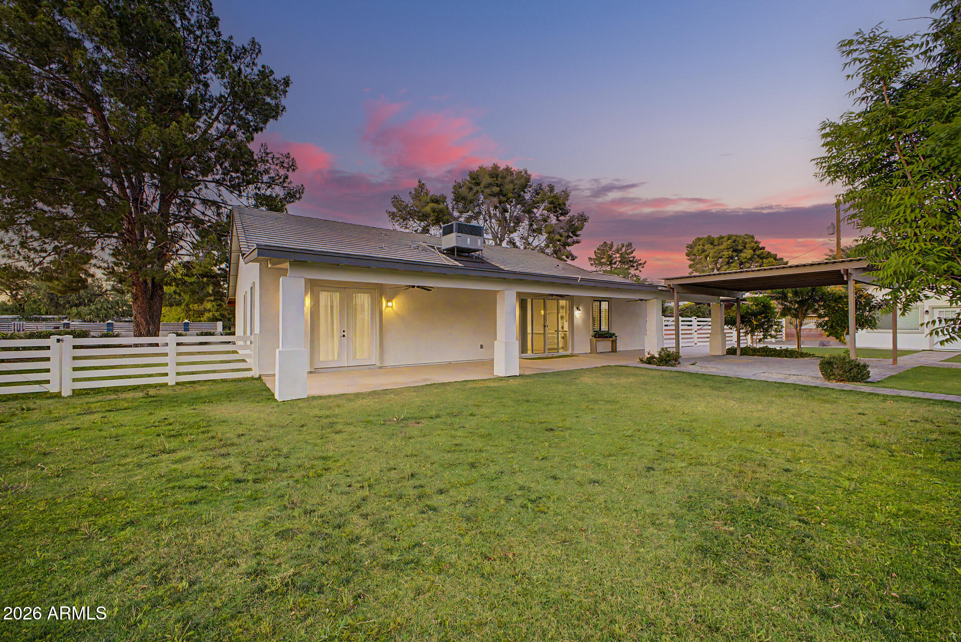 LA SONDRA - Residential