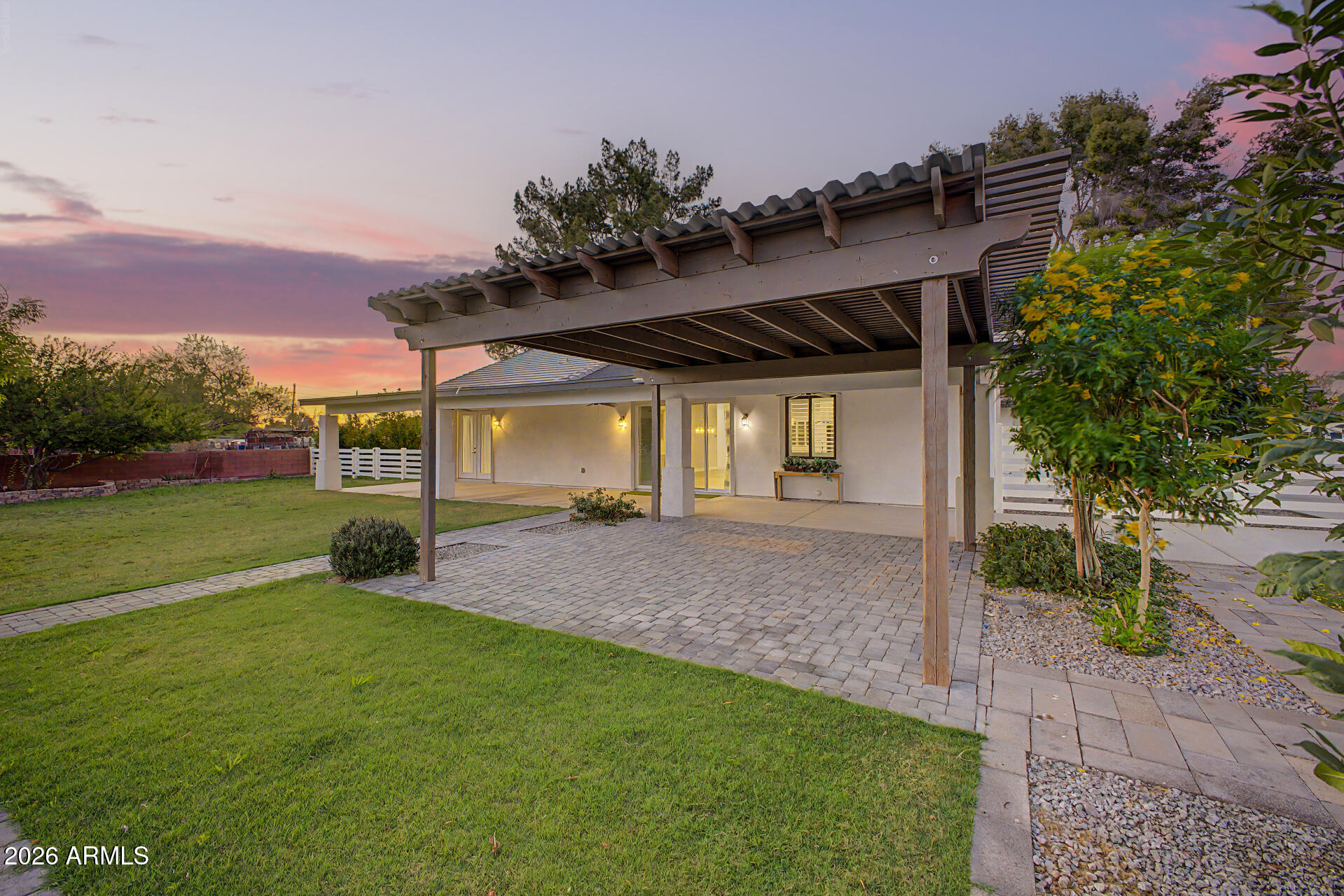 LA SONDRA - Residential