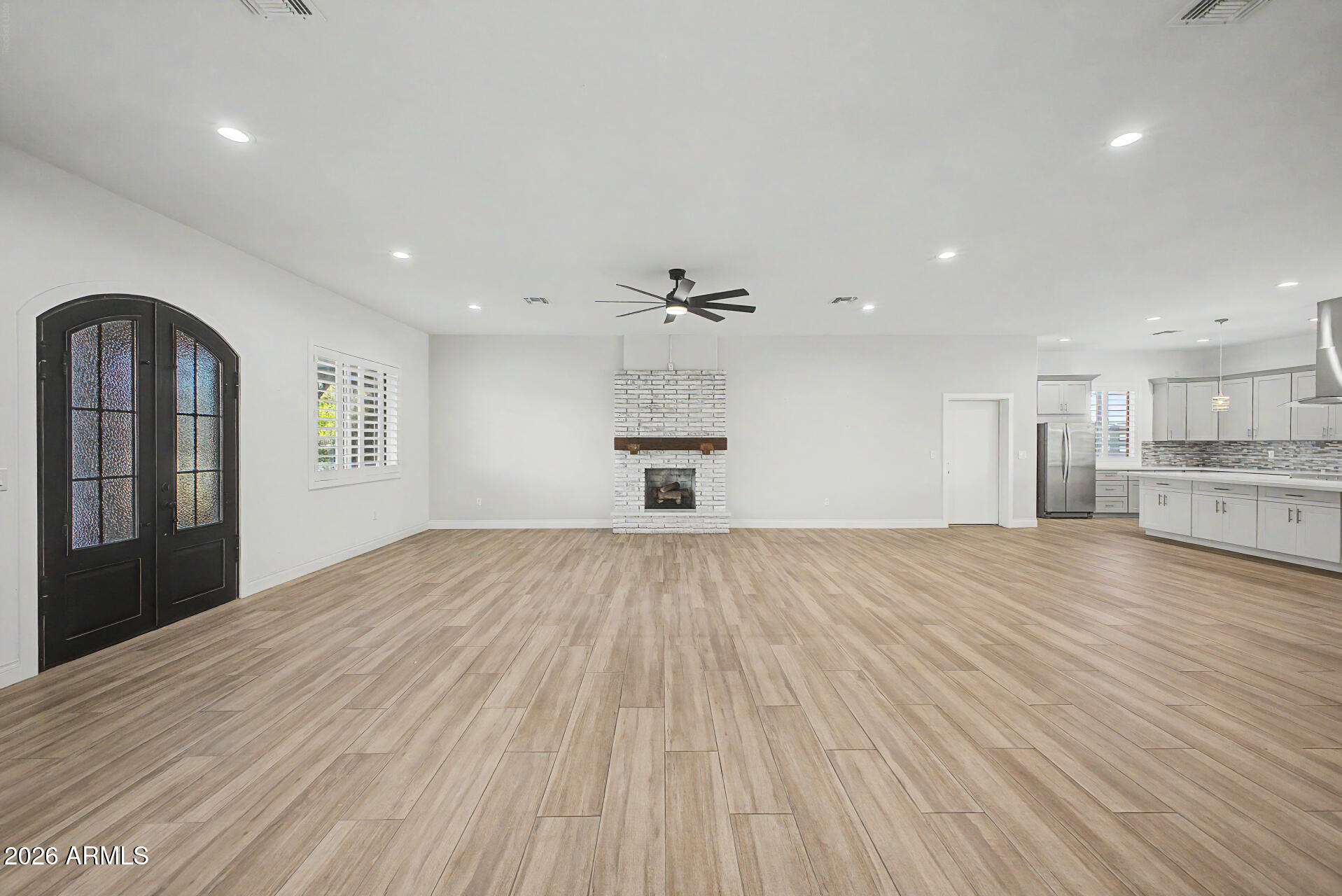 LA SONDRA - Residential