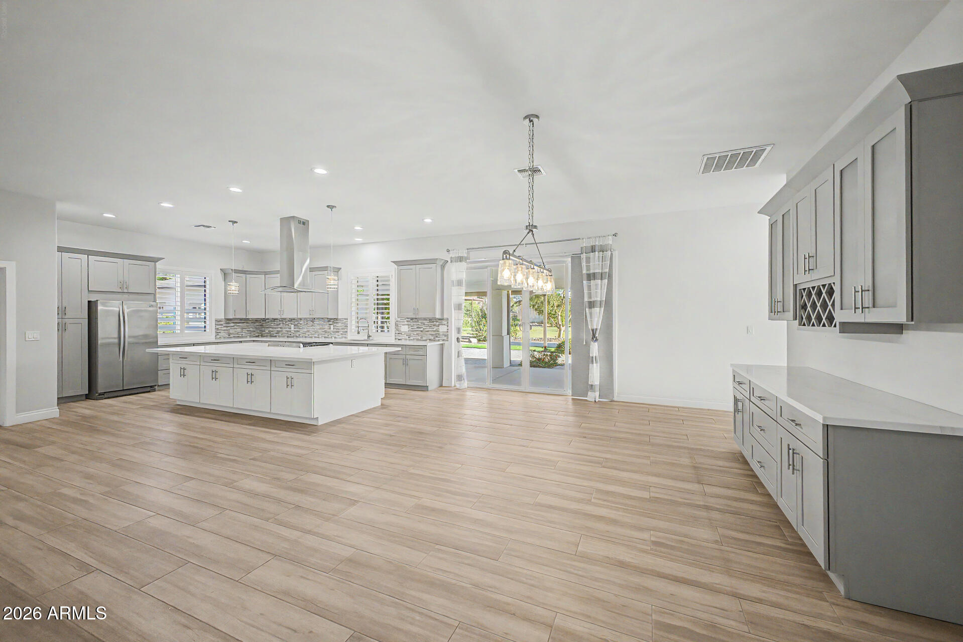 LA SONDRA - Residential