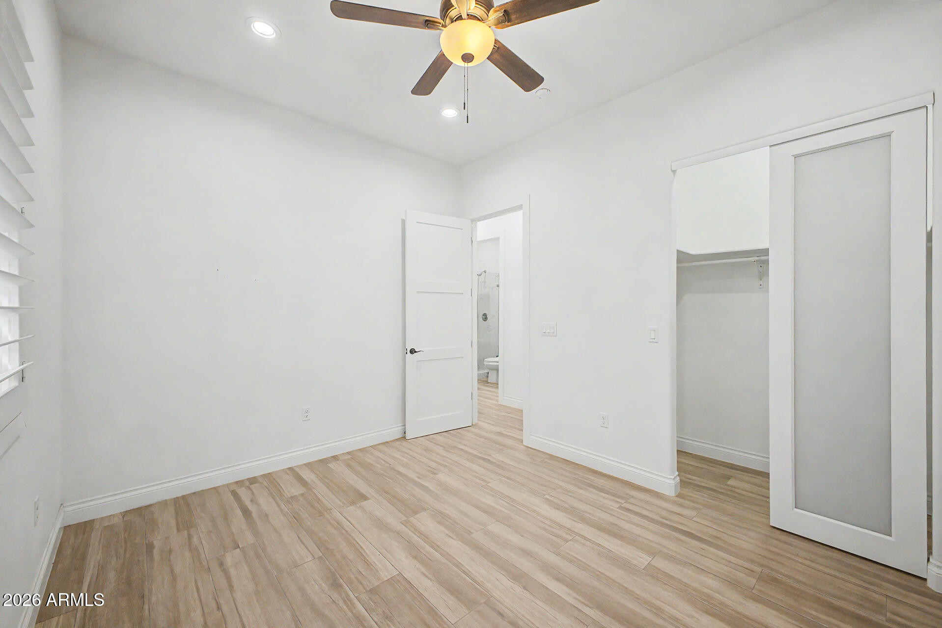 LA SONDRA - Residential