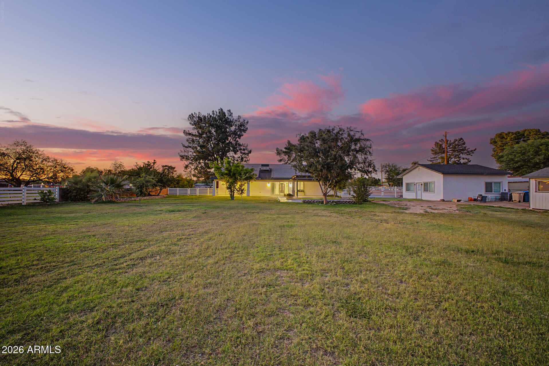 LA SONDRA - Residential
