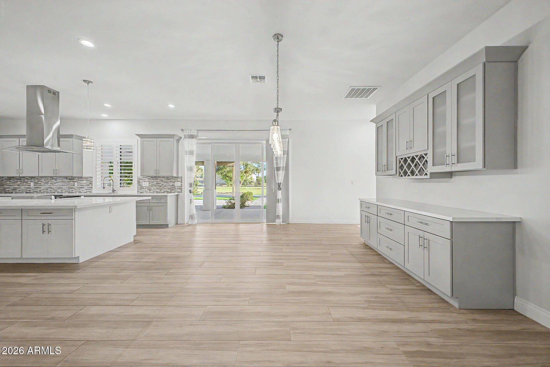 LA SONDRA - Residential