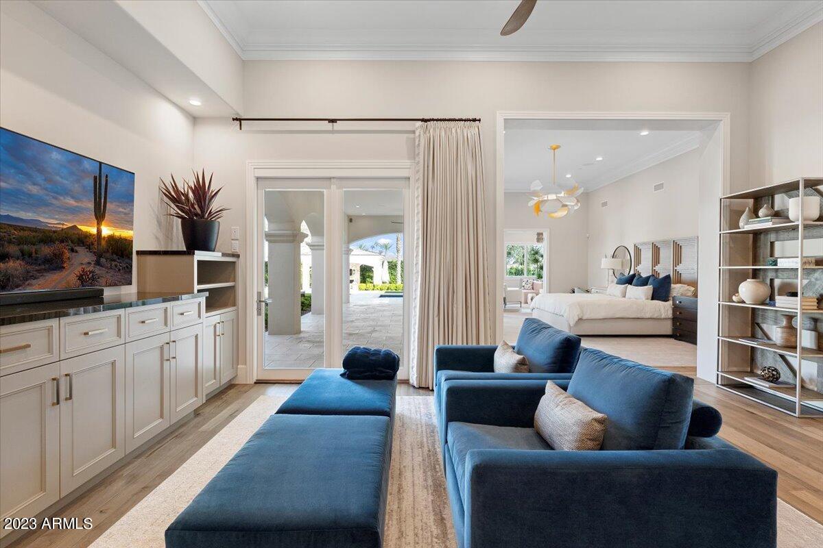CAMELBACK LANDS - Residential