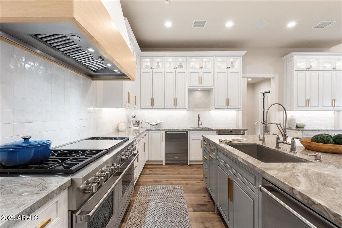 CAMELBACK LANDS - Residential