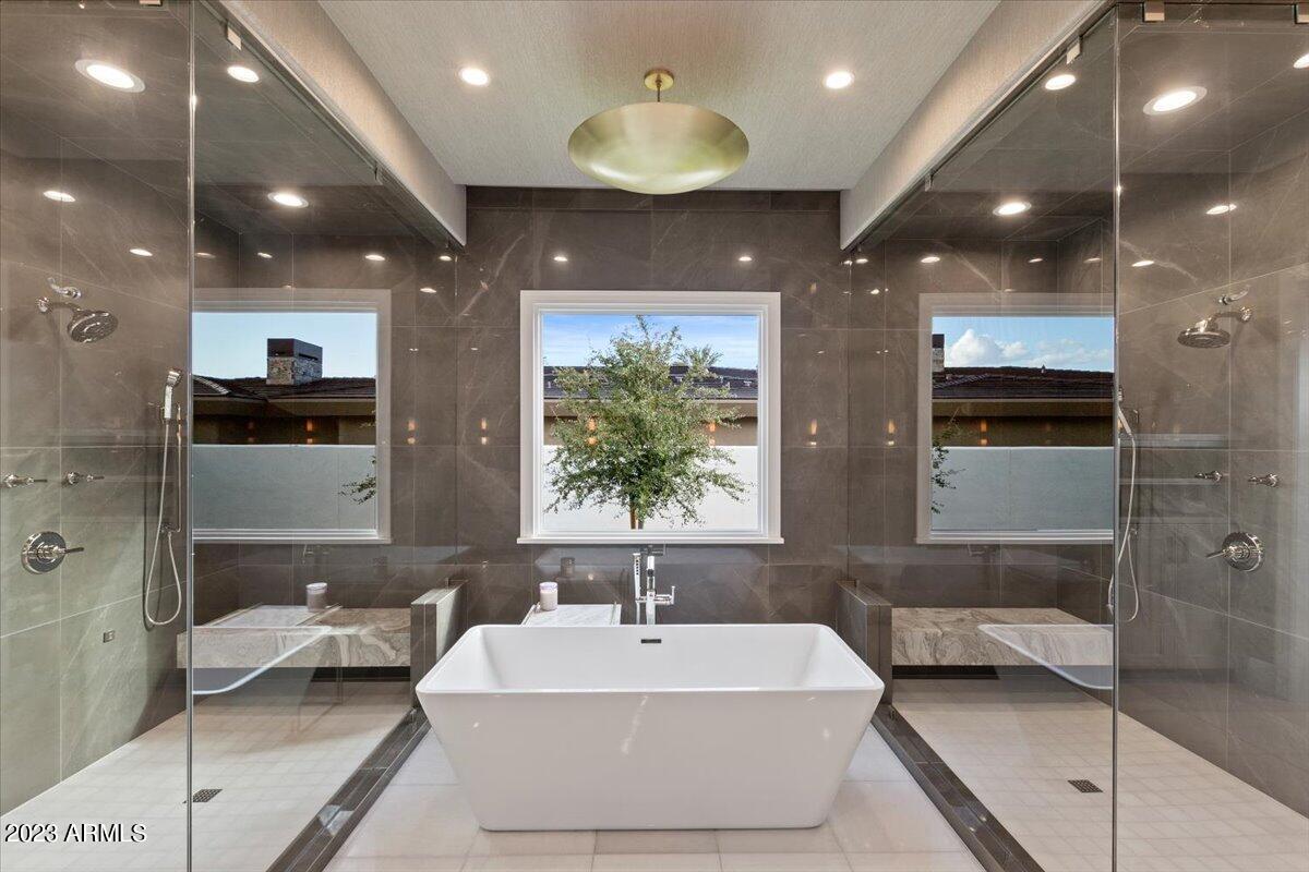 CAMELBACK LANDS - Residential