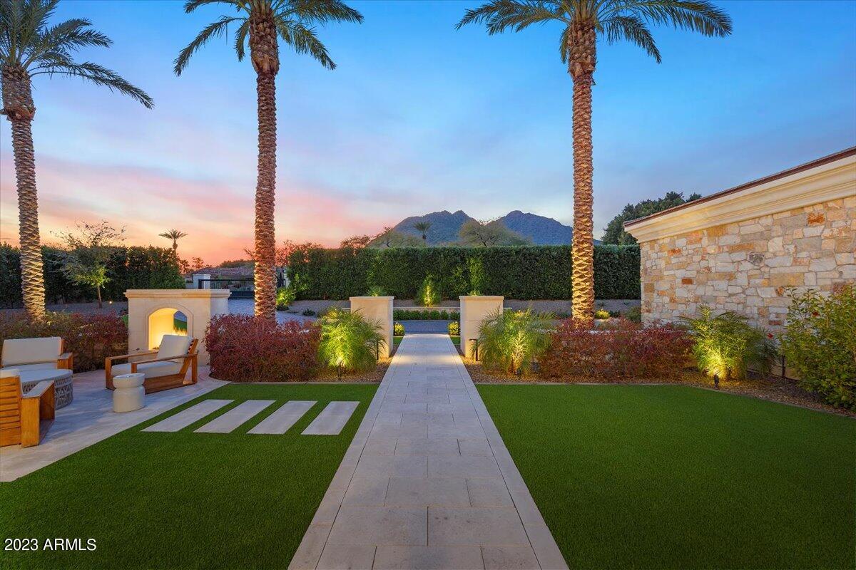 CAMELBACK LANDS - Residential