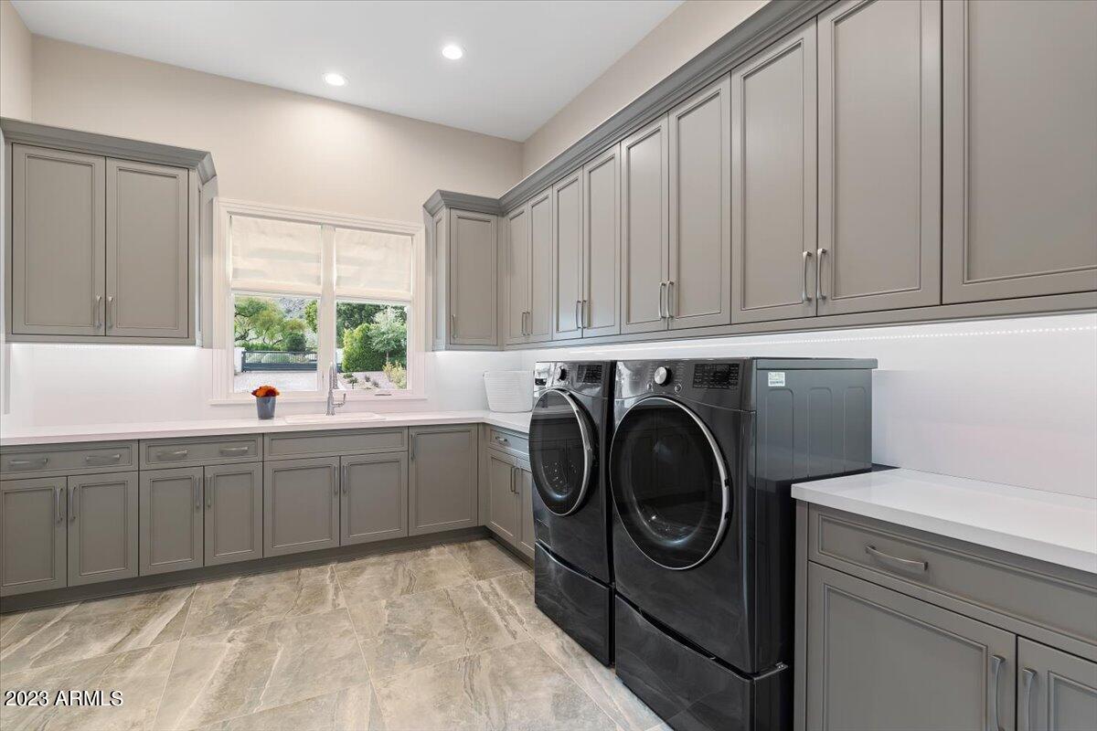 CAMELBACK LANDS - Residential