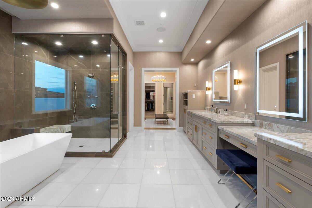 CAMELBACK LANDS - Residential