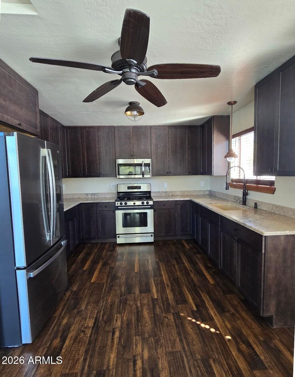 BLUE RIDGE ESTATES 1 - Residential