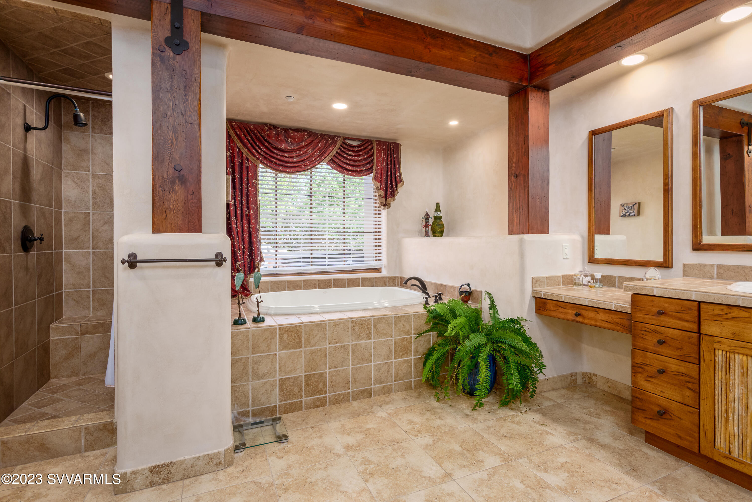 Cross Creek Ranch - Residential