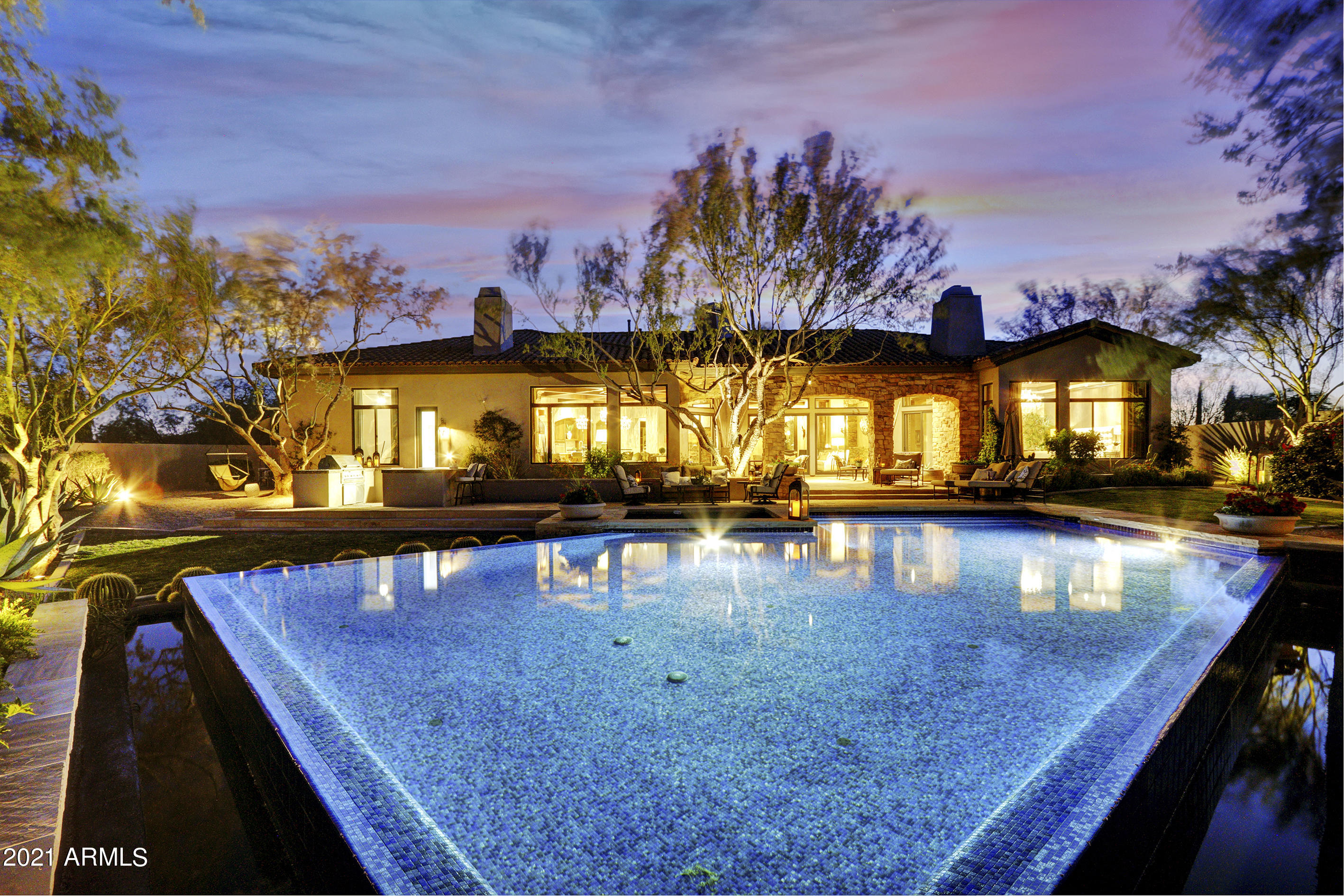 LA STRADA - Residential