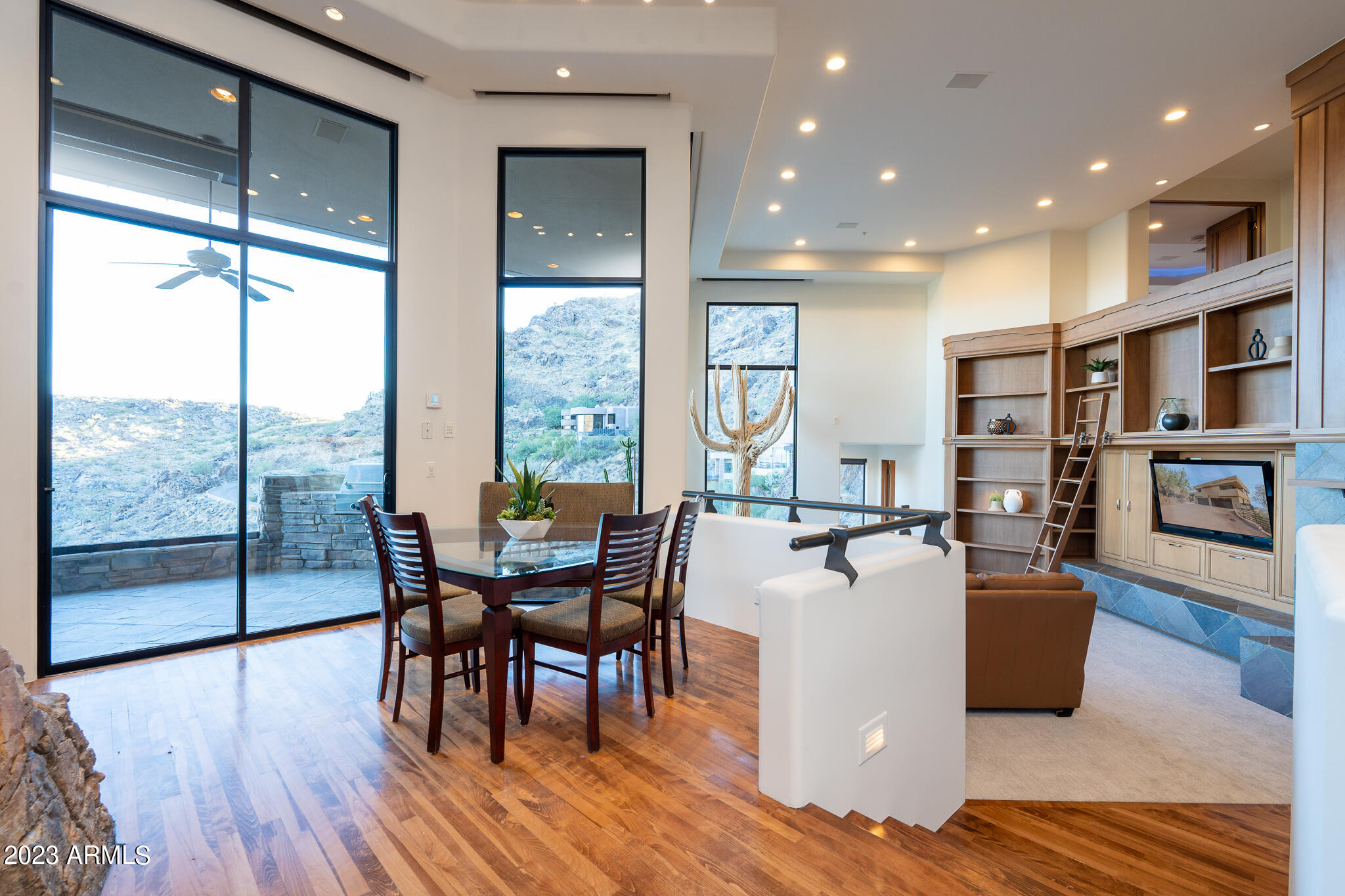 LA PLACE DU SOMMET - Residential