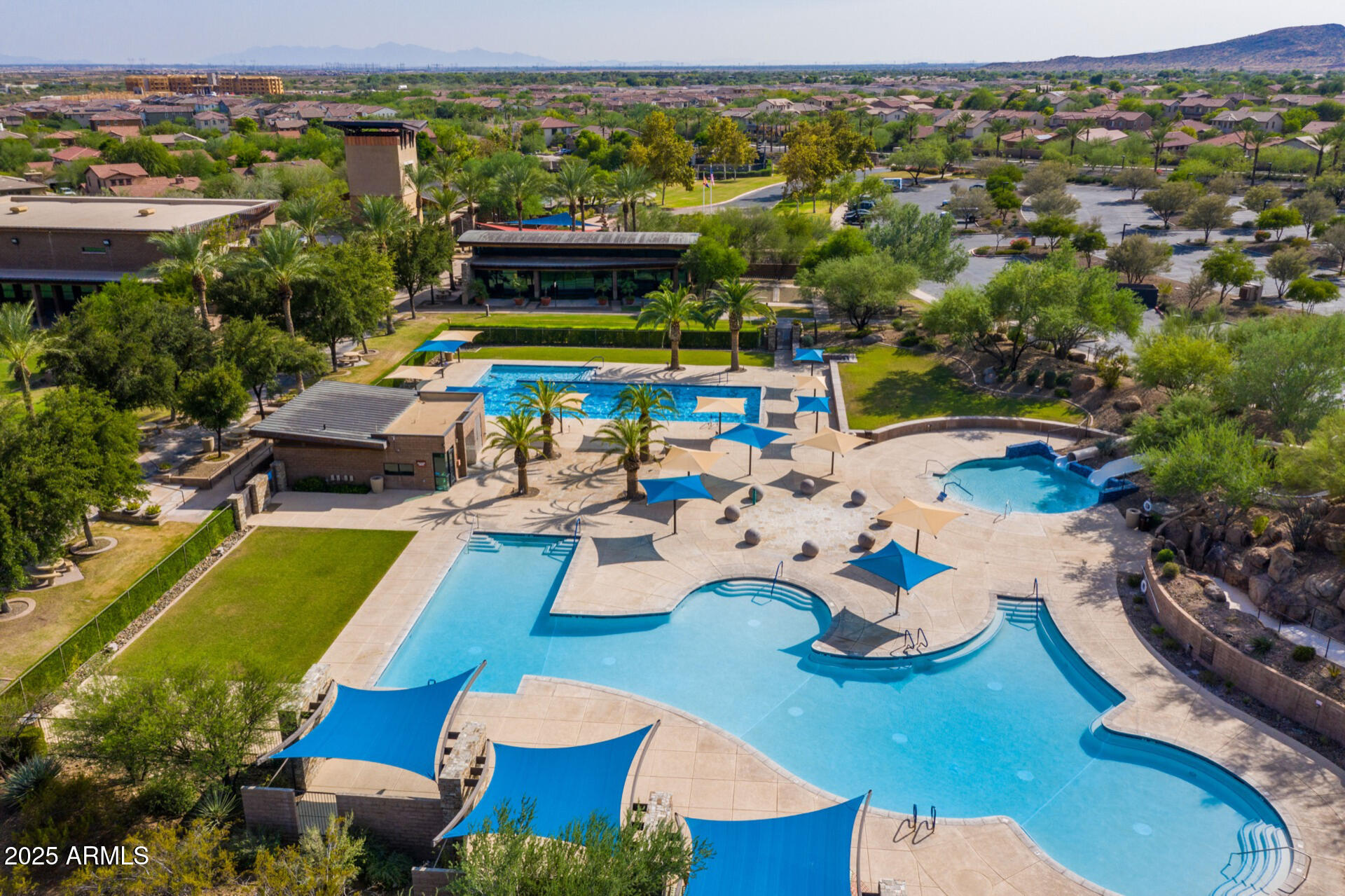 VISTANCIA VILLAGE A PARCEL A15 - Residential