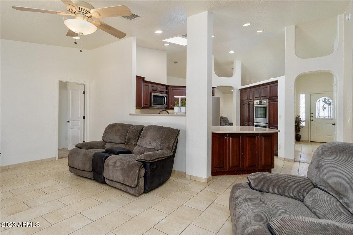 CANYON DE FLORES PHASE 1F - Residential