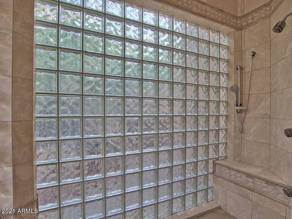 CAMELBACK HEIGHTS - Residential