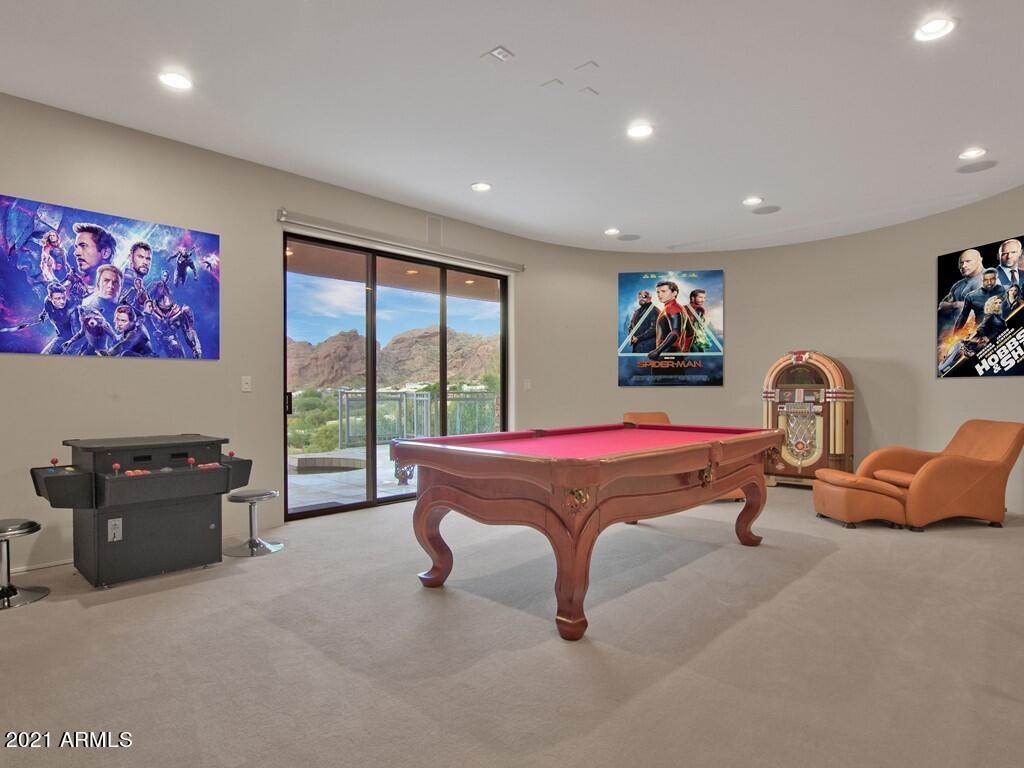 CAMELBACK HEIGHTS - Residential
