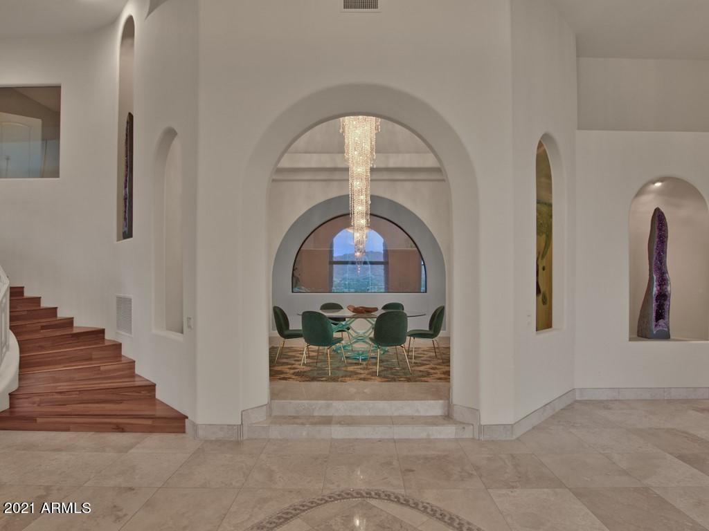 CAMELBACK HEIGHTS - Residential