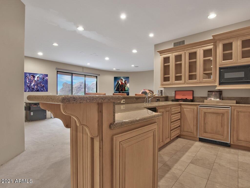 CAMELBACK HEIGHTS - Residential