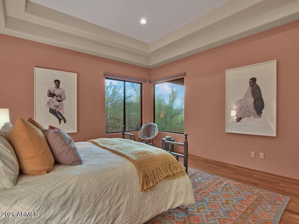 CAMELBACK HEIGHTS - Residential