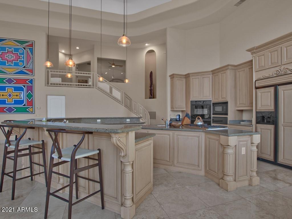 CAMELBACK HEIGHTS - Residential