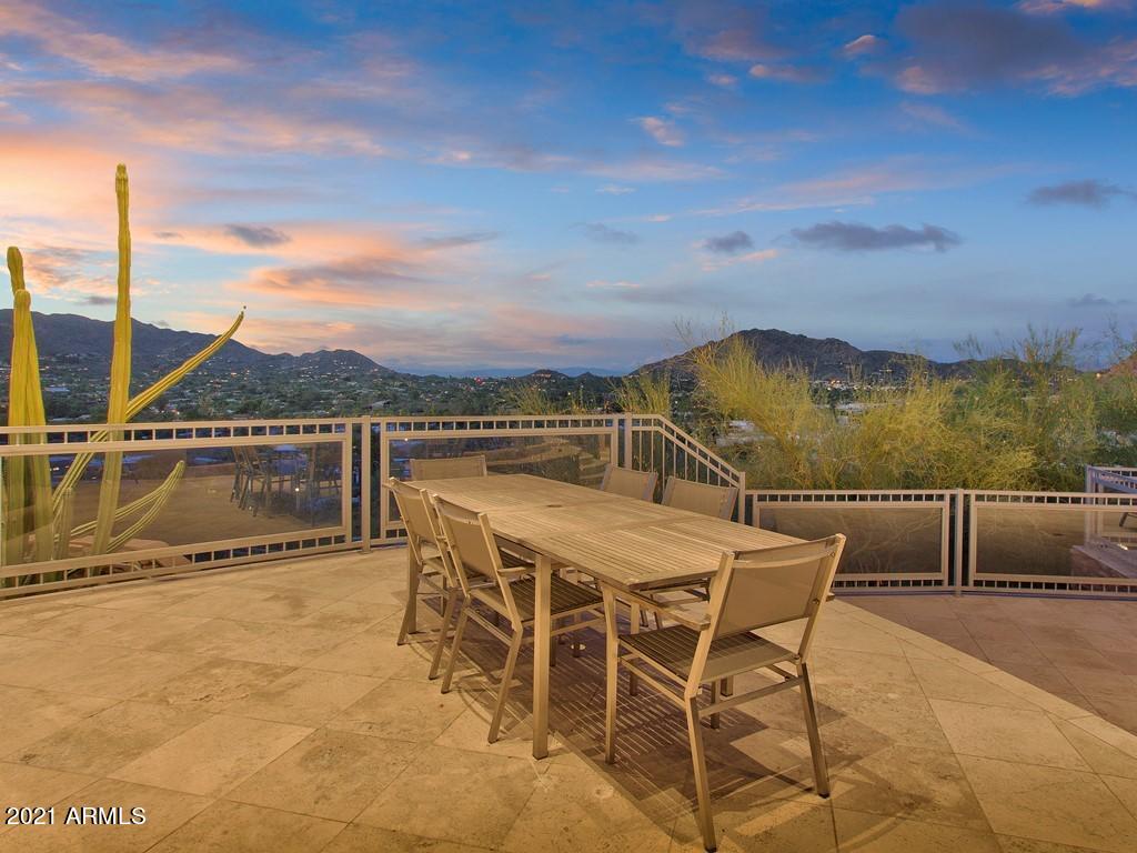 CAMELBACK HEIGHTS - Residential