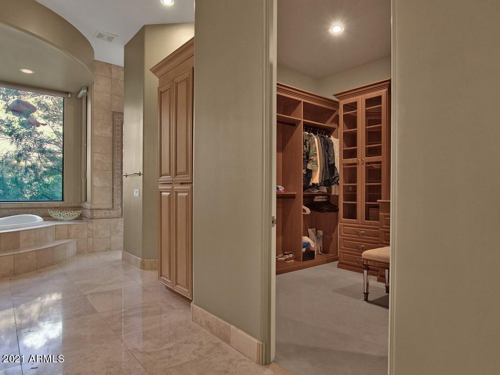 CAMELBACK HEIGHTS - Residential