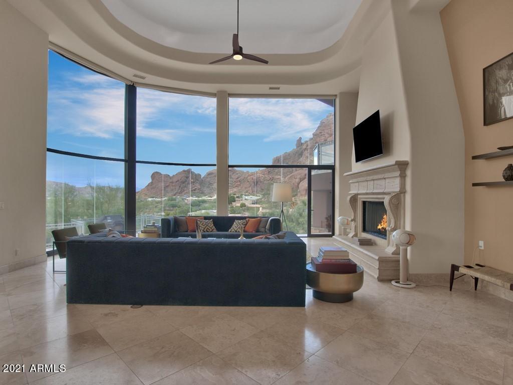 CAMELBACK HEIGHTS - Residential