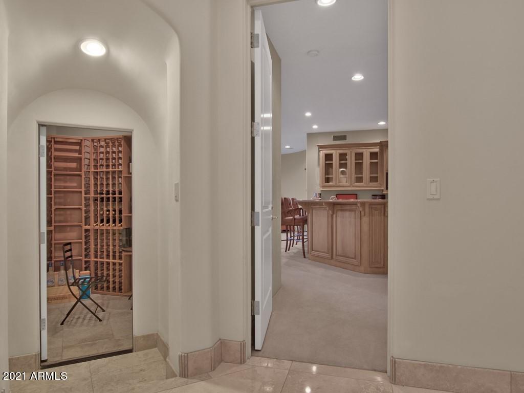 CAMELBACK HEIGHTS - Residential