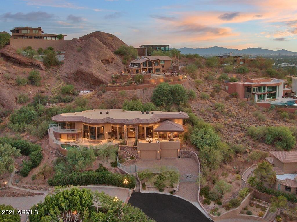 CAMELBACK HEIGHTS - Residential