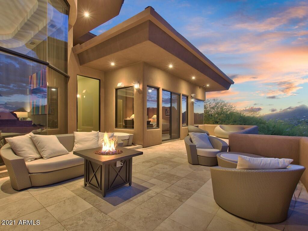 CAMELBACK HEIGHTS - Residential