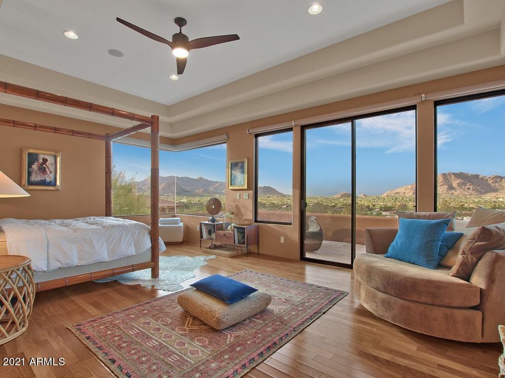 CAMELBACK HEIGHTS - Residential