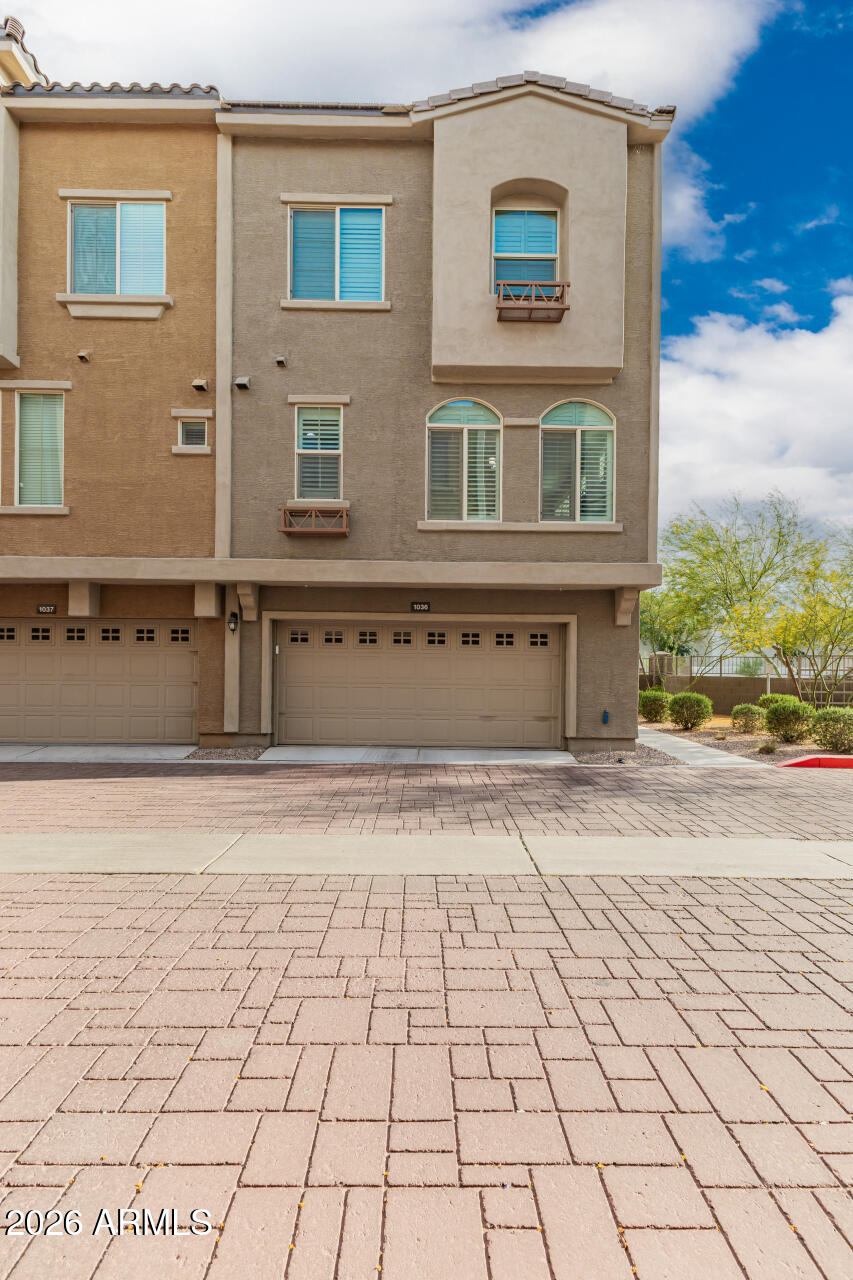 VIA SORENTO CONDOMINIUM AMD - Residential