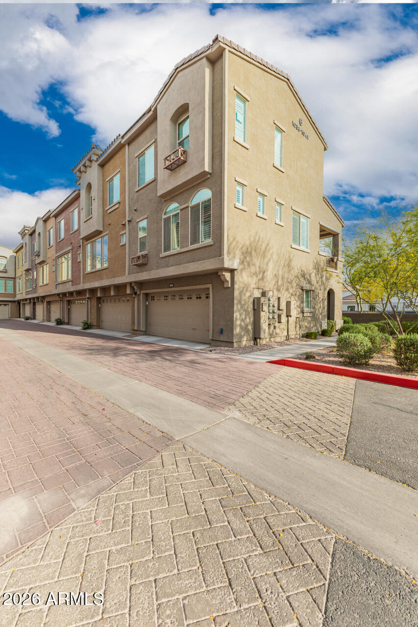 VIA SORENTO CONDOMINIUM AMD - Residential
