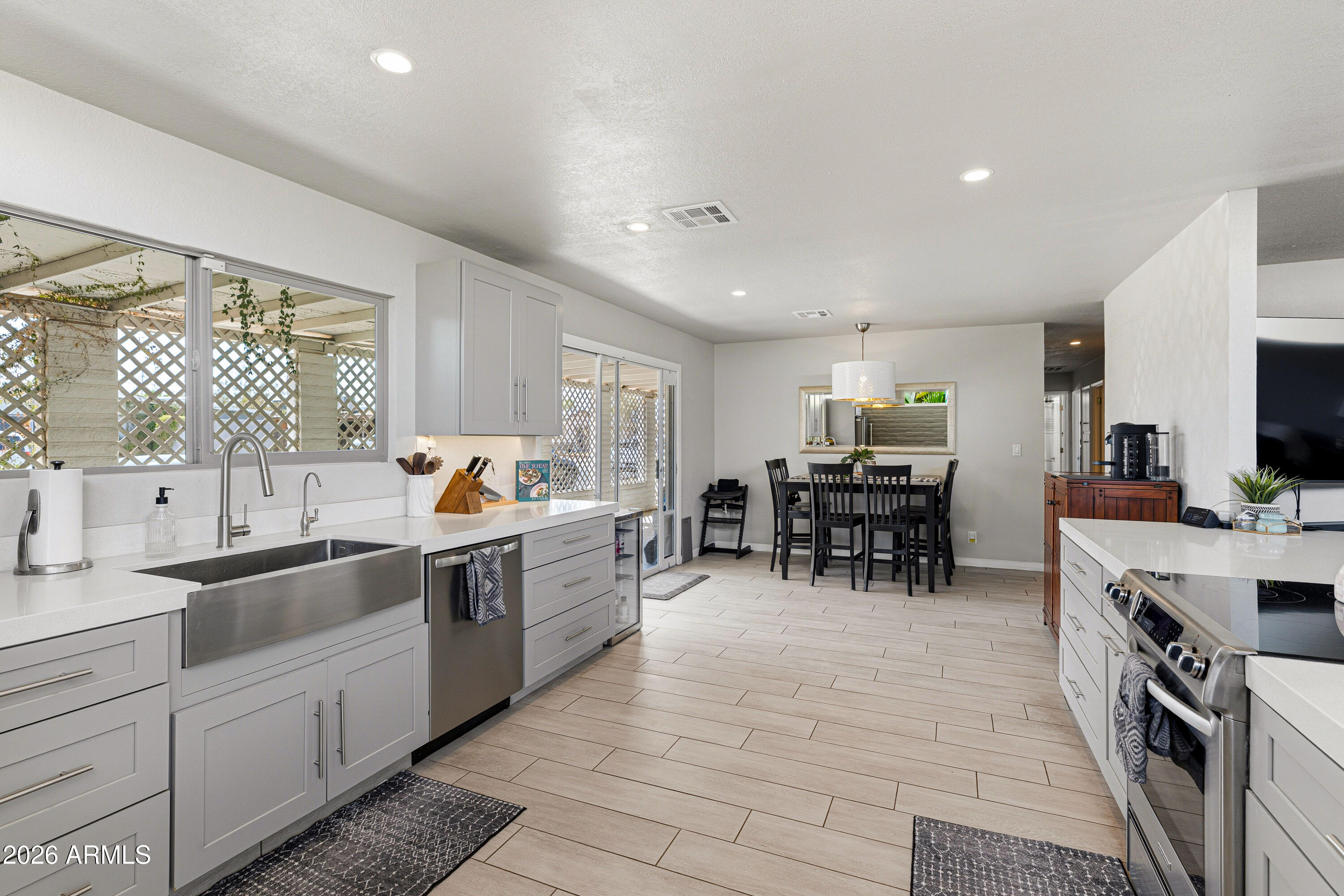 COUNTRY GABLES LOT 1-31 TR A B - Residential